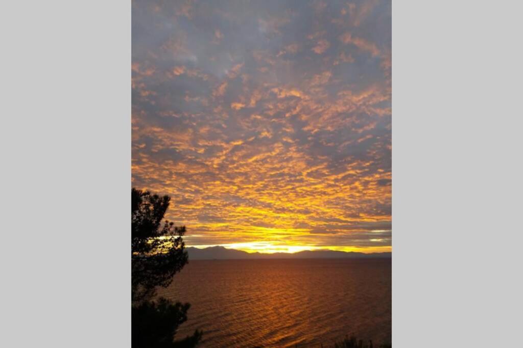 Sunshine House Offering Spectacular Views To Olymp A Apartment Неа Ираклия Екстериор снимка