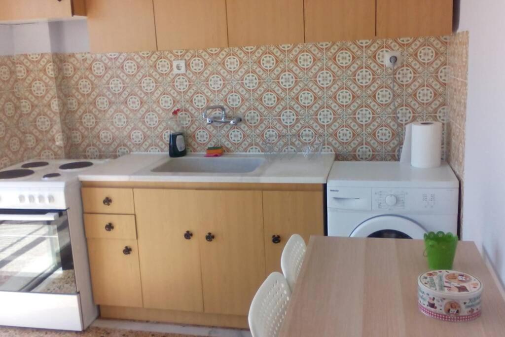 Sunshine House Offering Spectacular Views To Olymp A Apartment Неа Ираклия Екстериор снимка