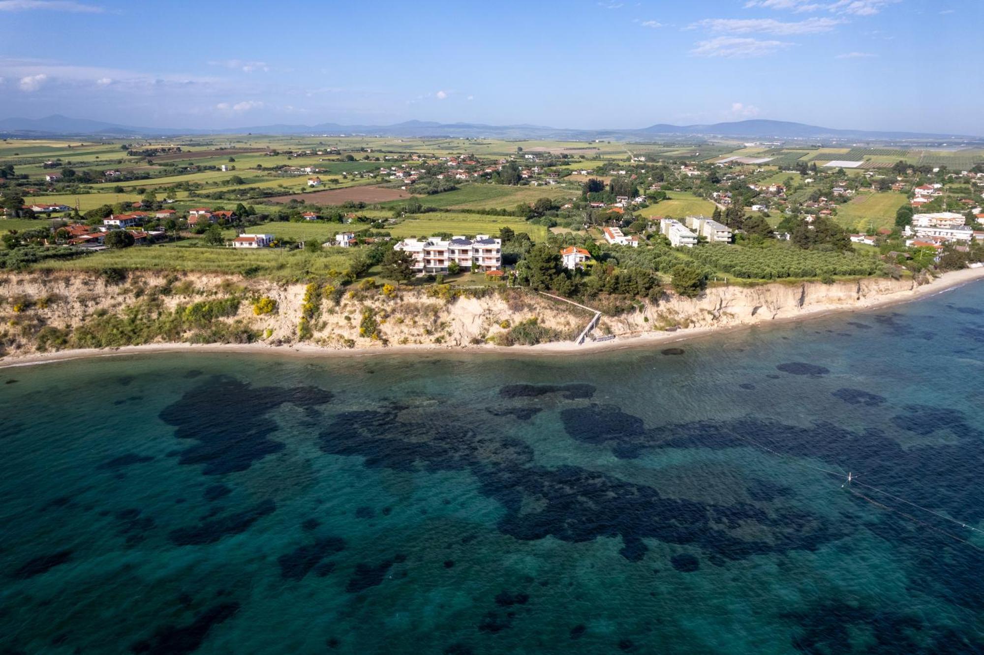 Sunshine House Offering Spectacular Views To Olymp A Apartment Неа Ираклия Екстериор снимка