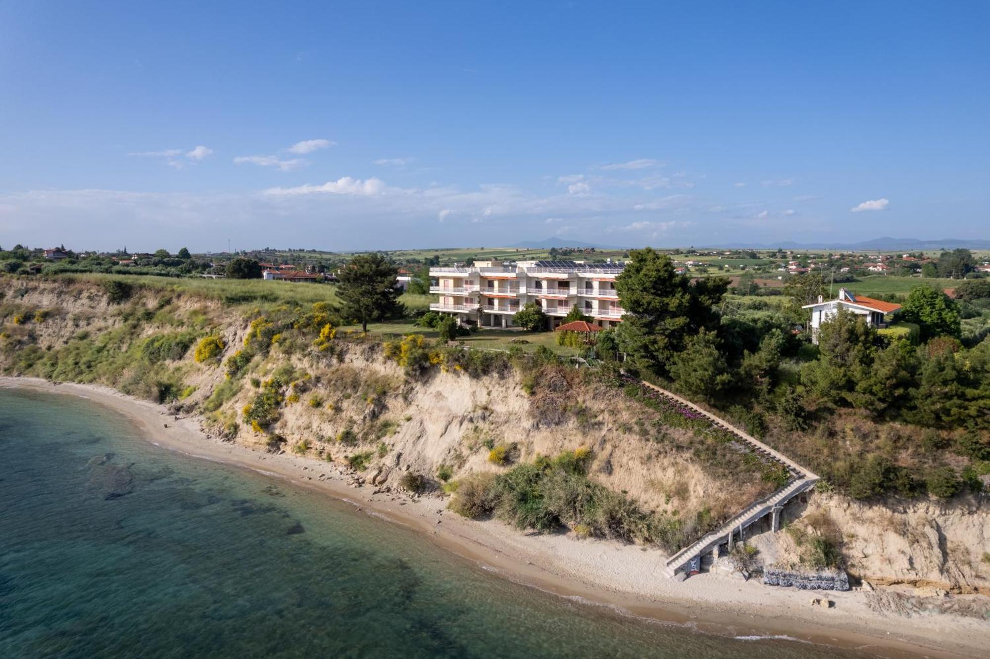 Sunshine House Offering Spectacular Views To Olymp A Apartment Неа Ираклия Екстериор снимка