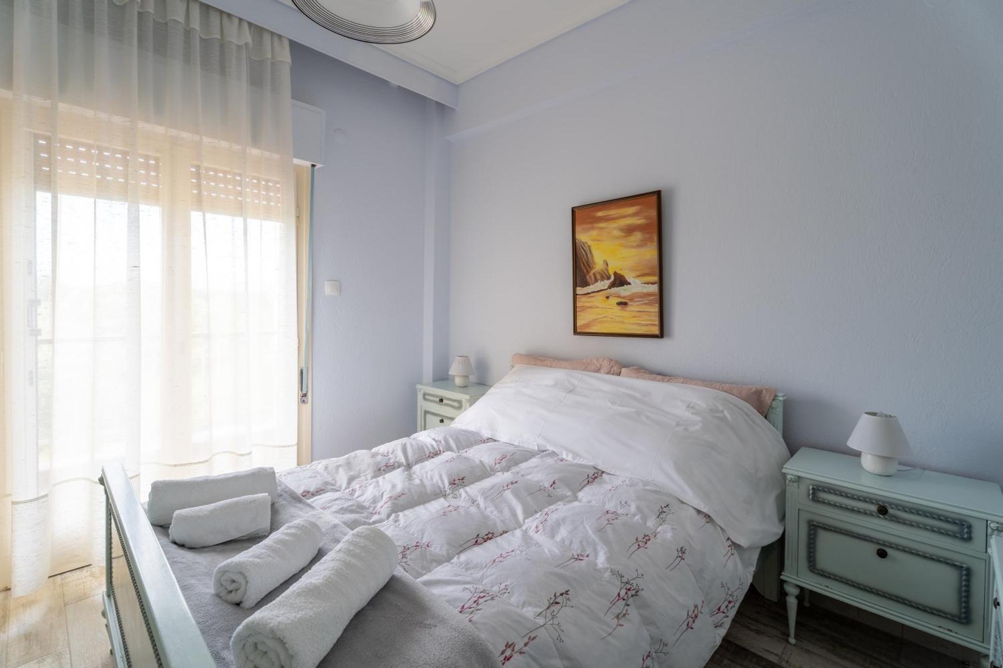 Sunshine House Offering Spectacular Views To Olymp A Apartment Неа Ираклия Екстериор снимка