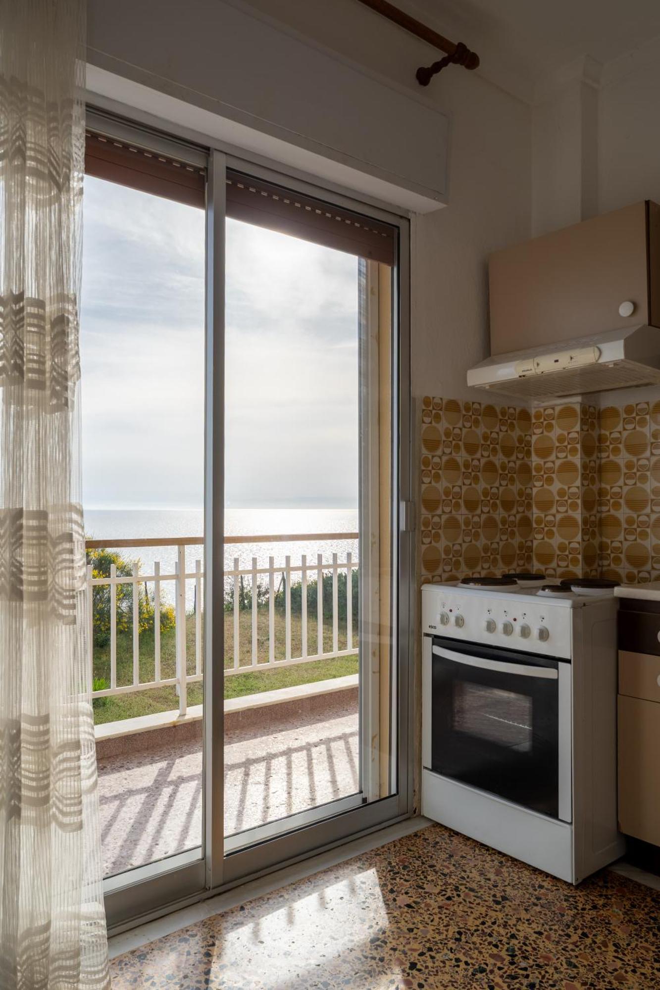 Sunshine House Offering Spectacular Views To Olymp A Apartment Неа Ираклия Екстериор снимка